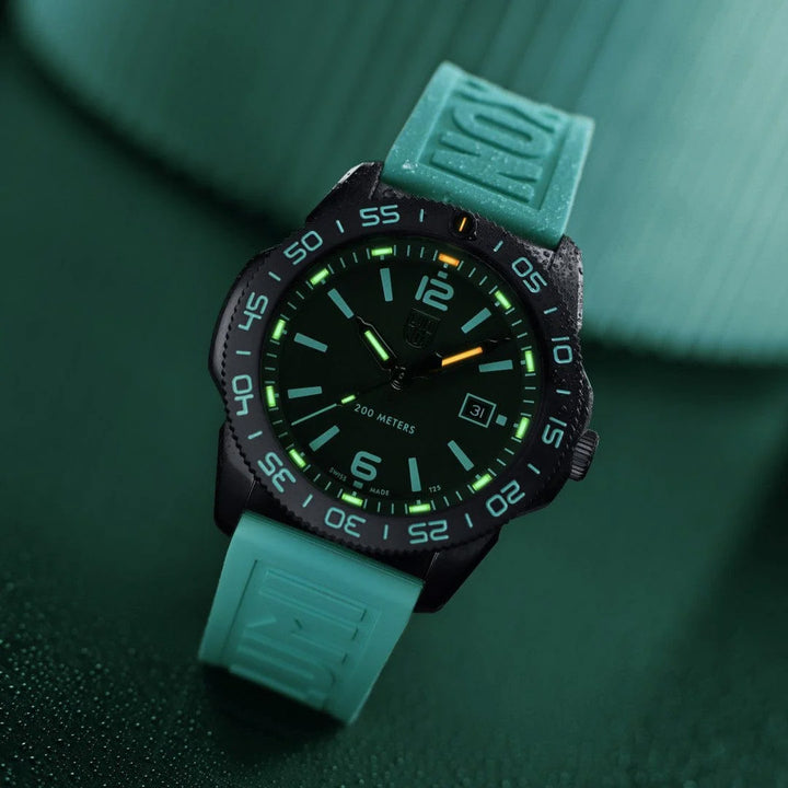 Luminox Pacific Diver 3120 Series Limited Edition - XS.3124.N.SET
