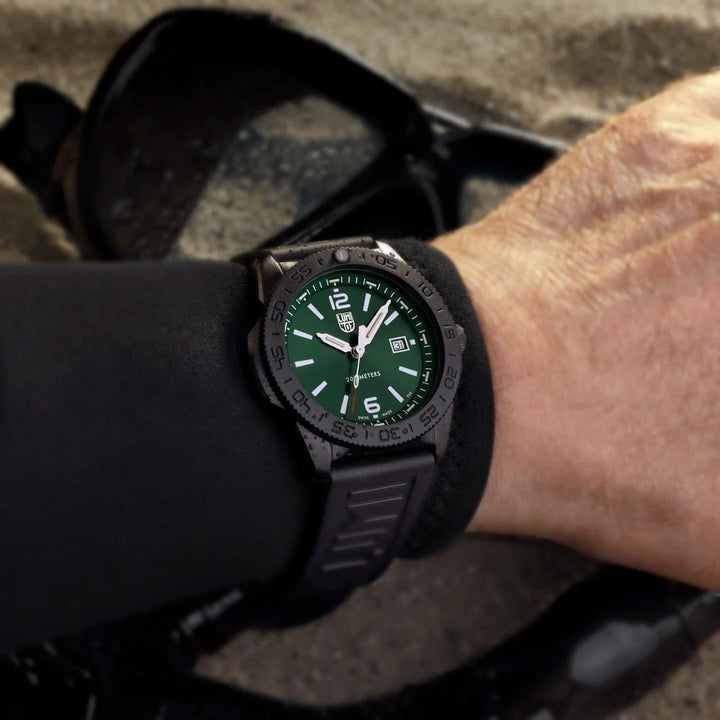 Luminox Pacific Diver 3120 Series - XS.3137.B