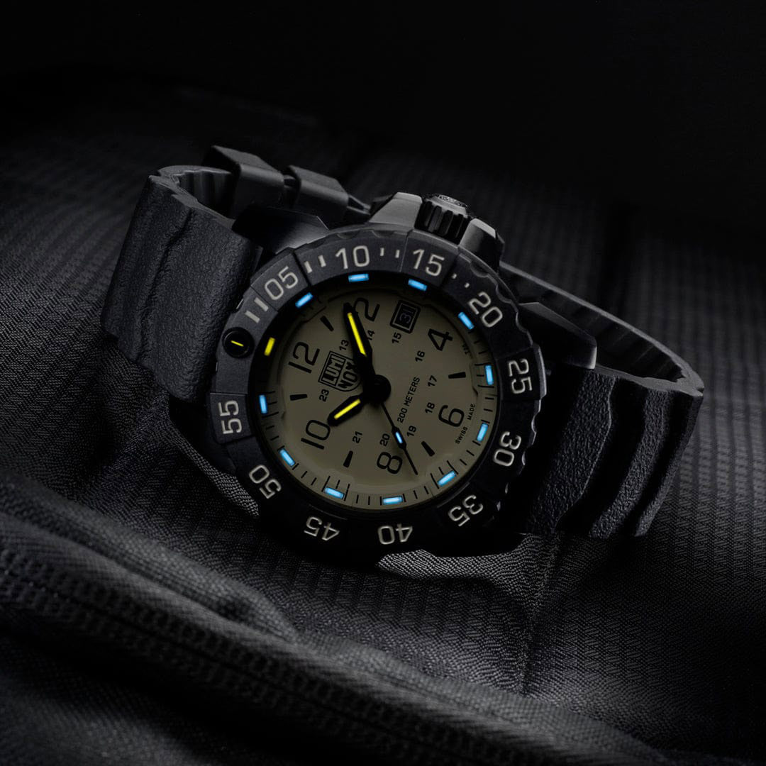 Luminox Navy Seal Steel 3250 Series - XS.3251.CBNSF.SET
