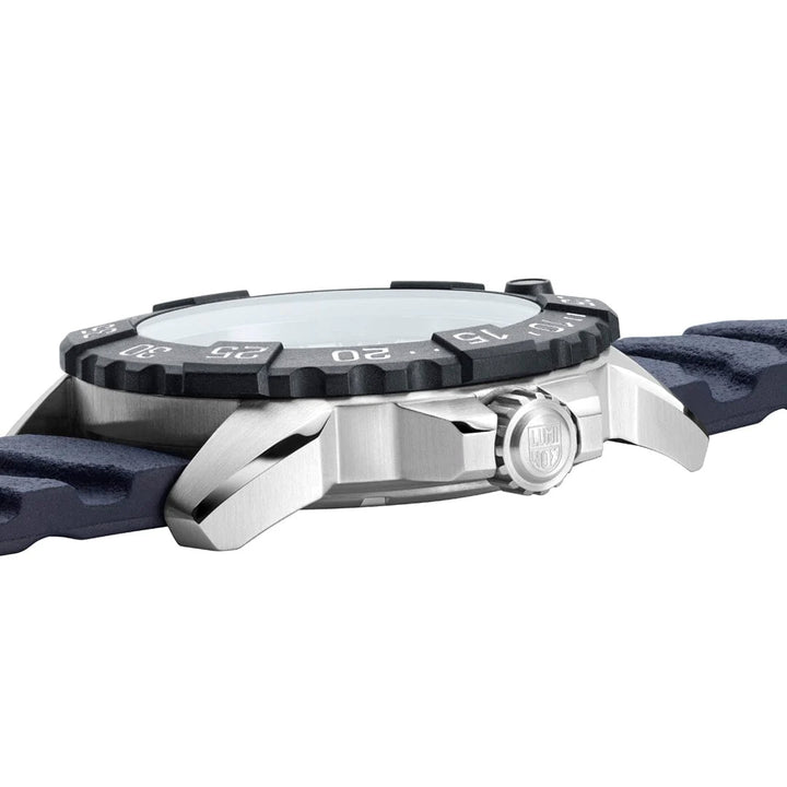 Luminox Navy Seal Steel 3250 Series - XS.3253.CB