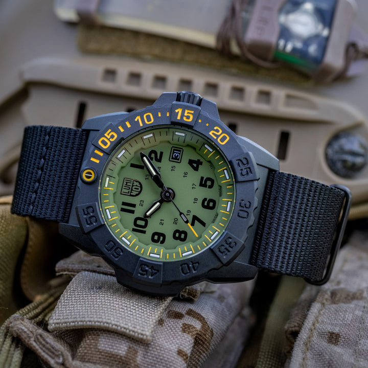 Luminox Navy Seal 3500 Series - XS.3517.NSF.SET