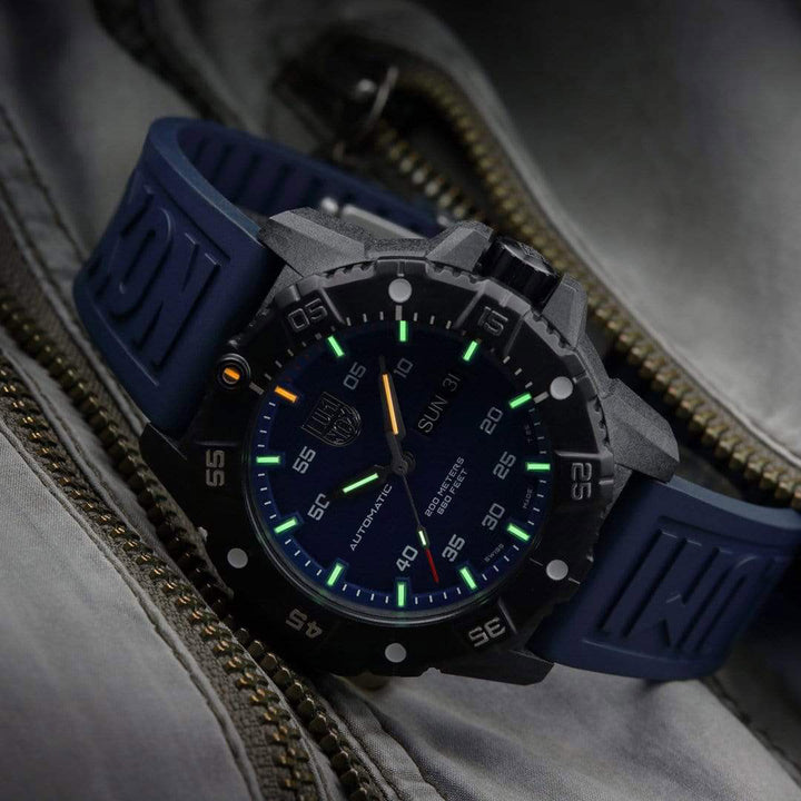Luminox Master Carbon Seal Automatic 3860 Series - XS.3863